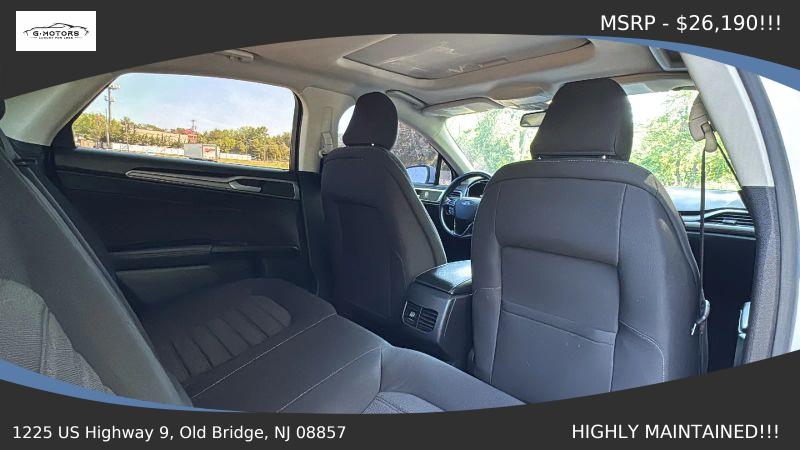 2020 Ford Fusion SE