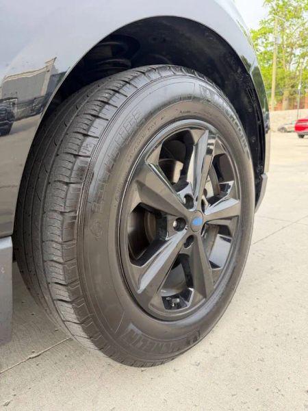2018 Ford Edge SE
