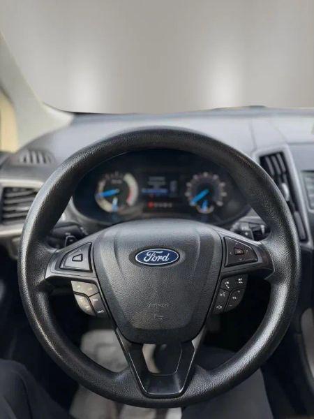 2018 Ford Edge SE