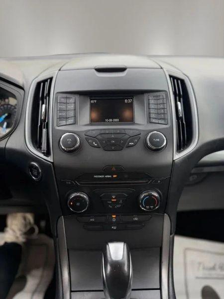 2018 Ford Edge SE