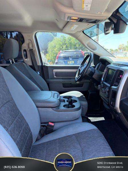 2019 Ram 1500 Classic Big Horn Crew Cab 4x2 6'4" Box