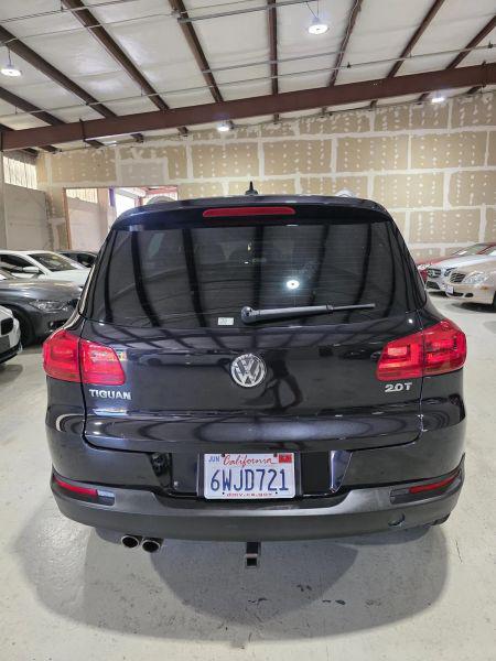 2012 Volkswagen Tiguan SE