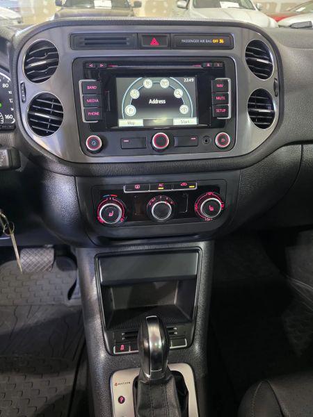 2012 Volkswagen Tiguan SE