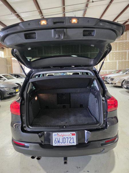 2012 Volkswagen Tiguan SE