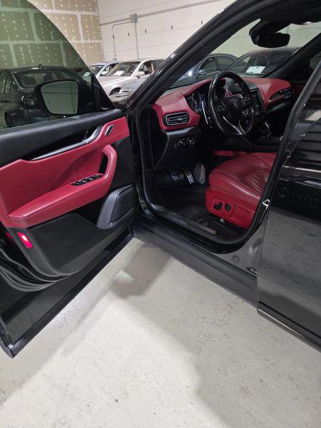 2017 Maserati Levante S