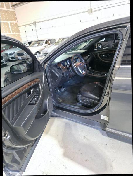2018 Ford Taurus Limited