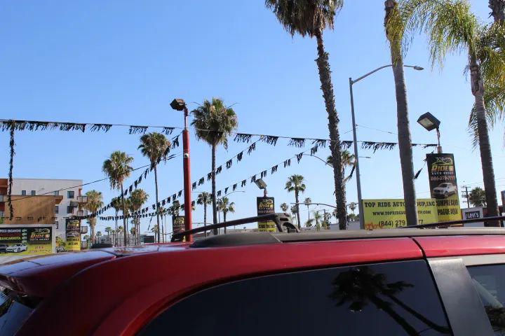 2015 Chrysler Town & Country Touring-L