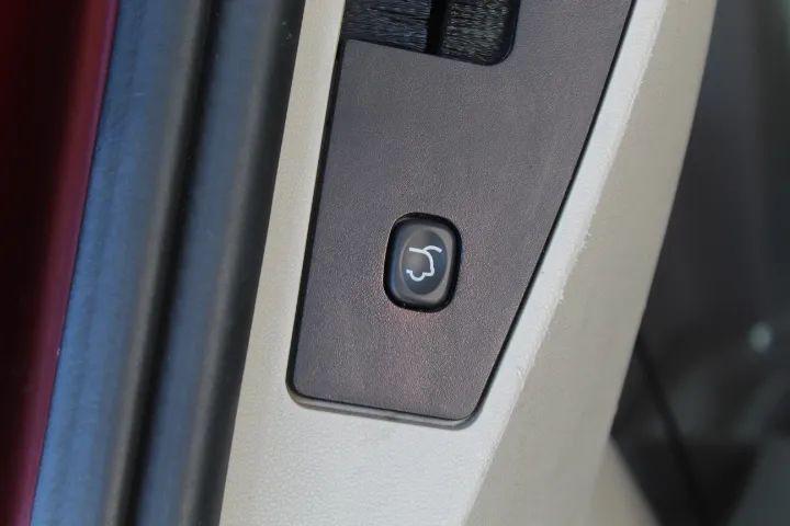 2015 Chrysler Town & Country Touring-L