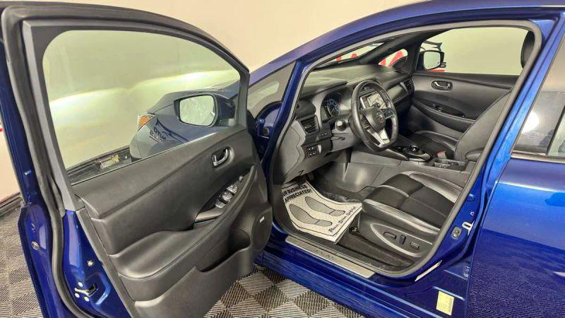 2022 Nissan LEAF SL PLUS 62 kWh