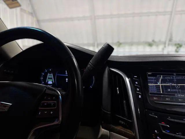 2018 Cadillac Escalade ESV Luxury