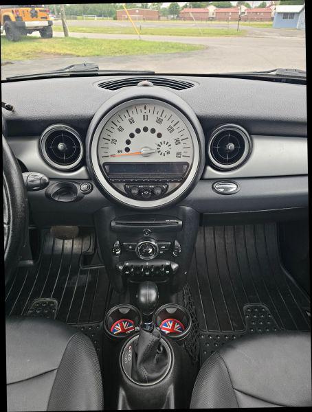 2011 MINI Cooper Cooper