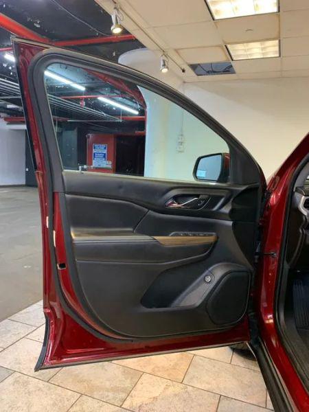 2018 GMC Acadia SLE-2