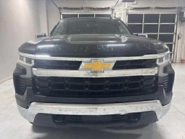 2022 Chevrolet Silverado 1500 4WD Crew Cab Short Bed LT with 2FL