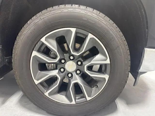 2022 Chevrolet Silverado 1500 4WD Crew Cab Short Bed LT with 2FL