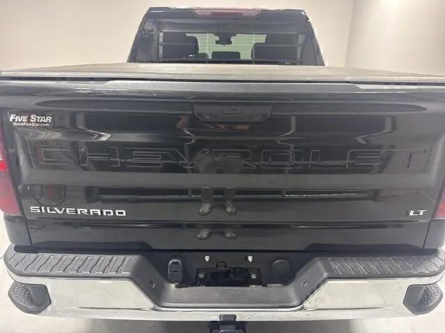 2022 Chevrolet Silverado 1500 4WD Crew Cab Short Bed LT with 2FL