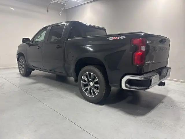 2022 Chevrolet Silverado 1500 4WD Crew Cab Short Bed LT with 2FL