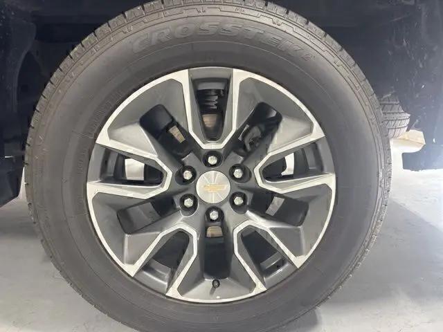 2022 Chevrolet Silverado 1500 4WD Crew Cab Short Bed LT with 2FL