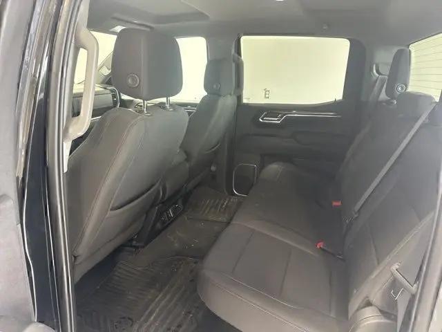 2022 Chevrolet Silverado 1500 4WD Crew Cab Short Bed LT with 2FL