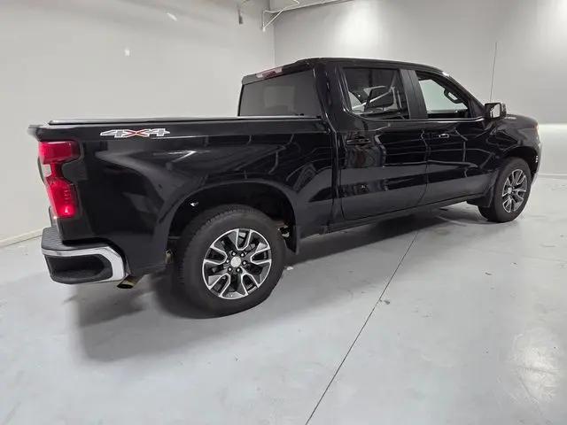 2022 Chevrolet Silverado 1500 4WD Crew Cab Short Bed LT with 2FL