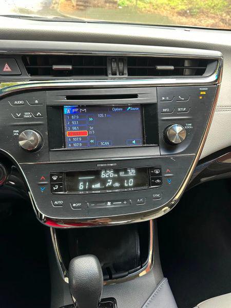 2014 Toyota Avalon XLE Premium