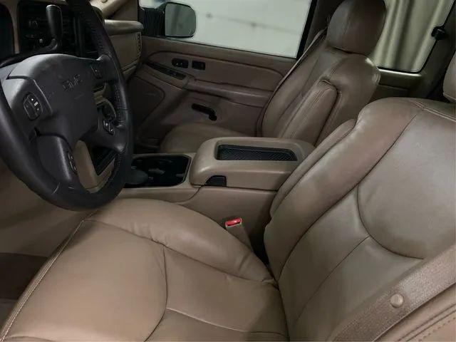 2004 GMC Sierra 2500HD SLT