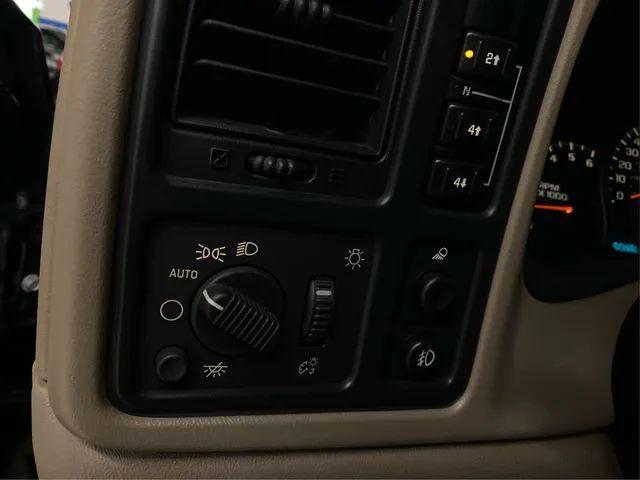2004 GMC Sierra 2500HD SLT