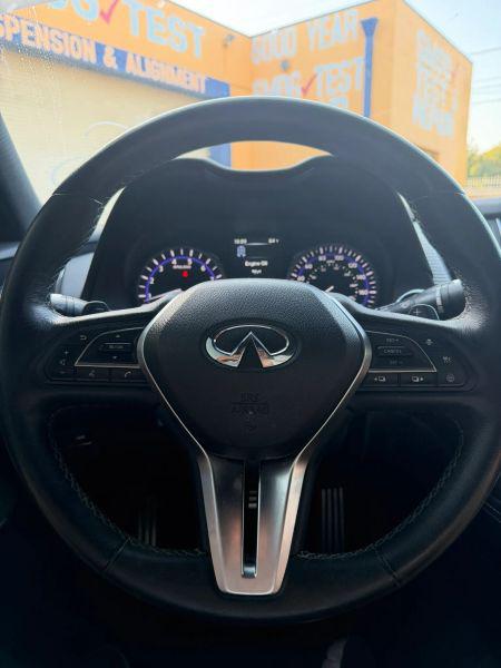 2017 INFINITI Q60 3.0t Red Sport 400