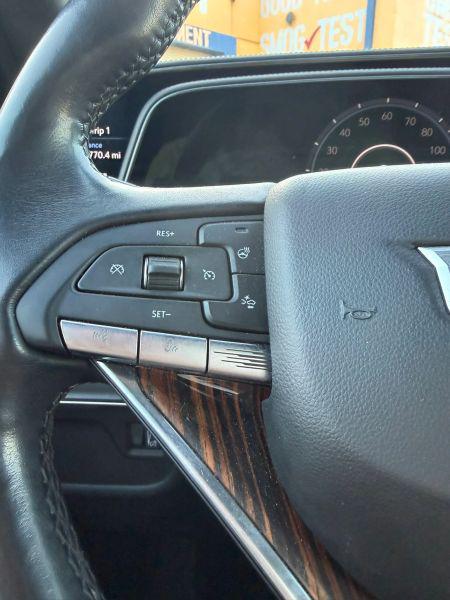 2021 Cadillac Escalade 2WD Luxury