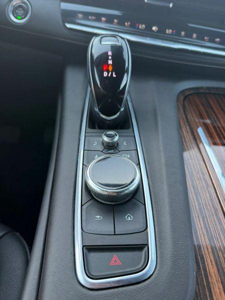 2021 Cadillac Escalade 2WD Luxury