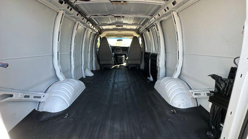 2020 GMC Savana Cargo RWD 2500 Regular Wheelbase Work Van