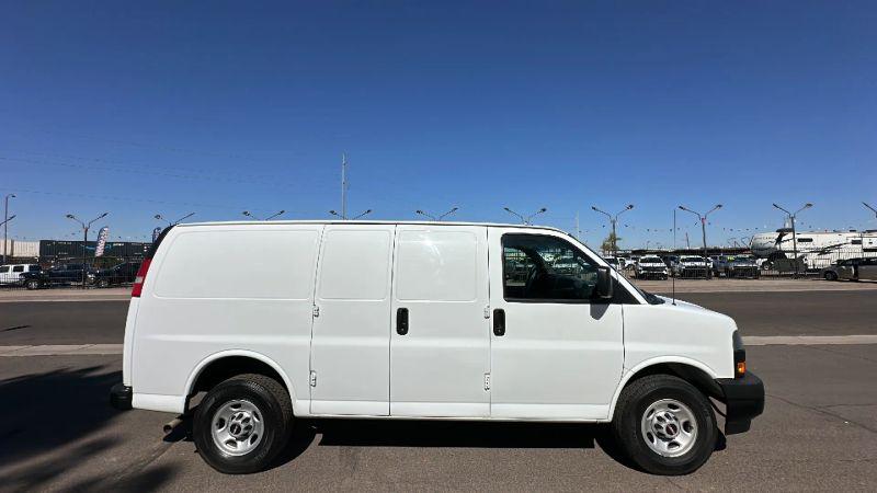 2020 GMC Savana Cargo RWD 2500 Regular Wheelbase Work Van