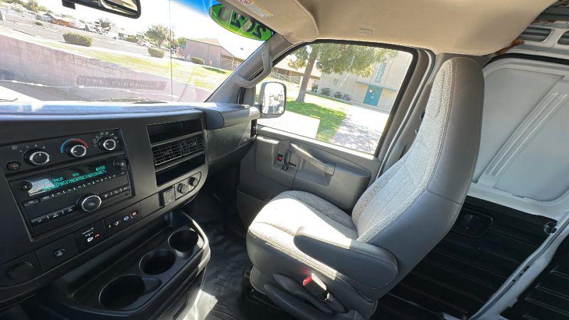 2020 GMC Savana Cargo RWD 2500 Regular Wheelbase Work Van