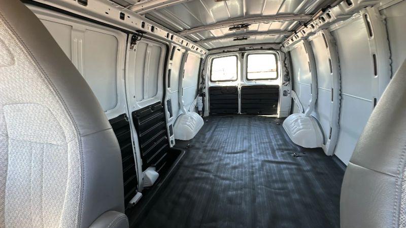 2020 GMC Savana Cargo RWD 2500 Regular Wheelbase Work Van