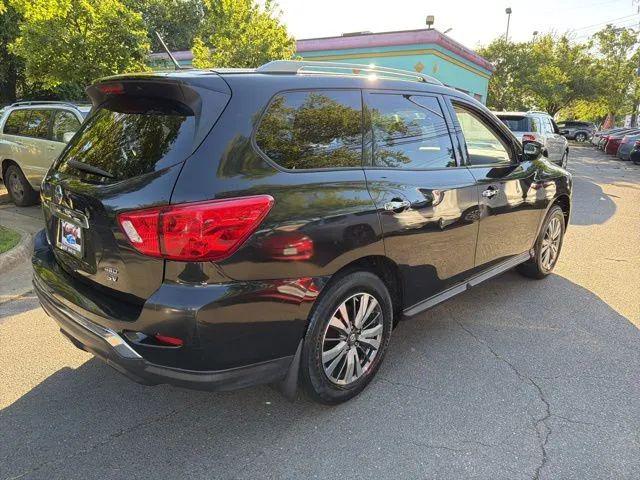 2018 Nissan Pathfinder S
