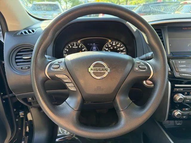 2018 Nissan Pathfinder S