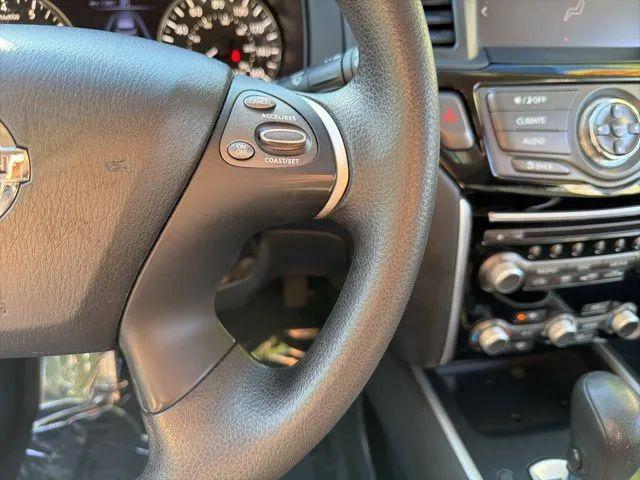 2018 Nissan Pathfinder S