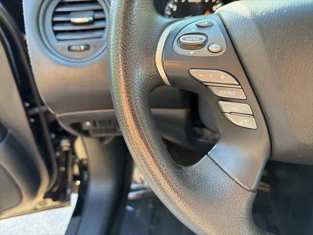 2018 Nissan Pathfinder S