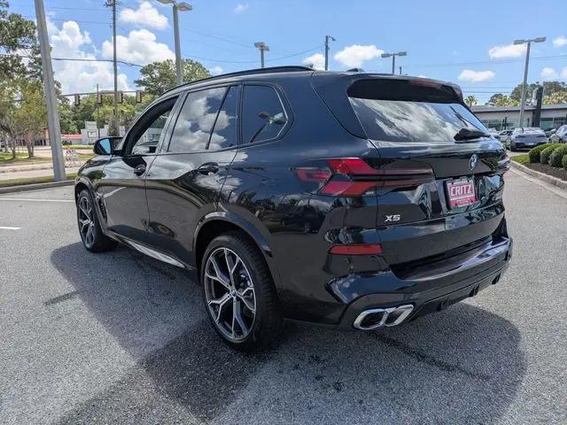 2026 BMW X5 M60i