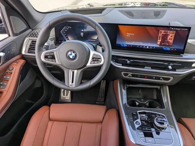 2026 BMW X5 M60i