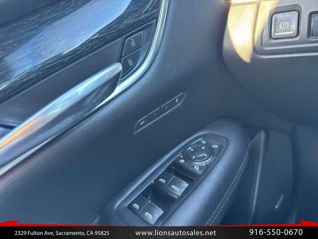 2020 Cadillac XT5 AWD Premium Luxury