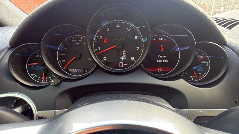 2016 Porsche Cayenne Base