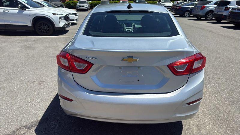 2017 Chevrolet Cruze LS Auto
