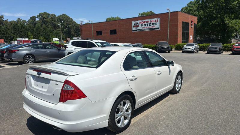 2012 Ford Fusion SE