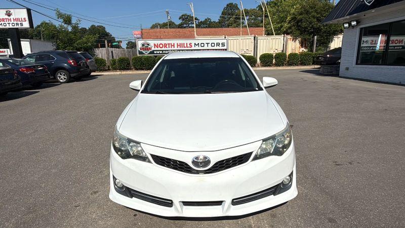 2013 Toyota Camry SE