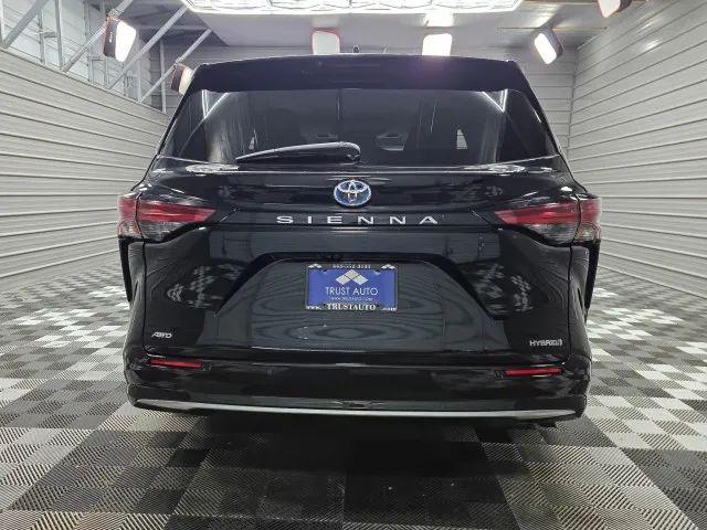2021 Toyota Sienna Limited