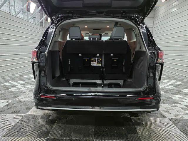 2021 Toyota Sienna Limited