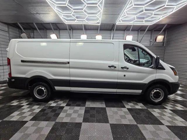 2017 Ford Transit w/Sliding Side Door w/LWB