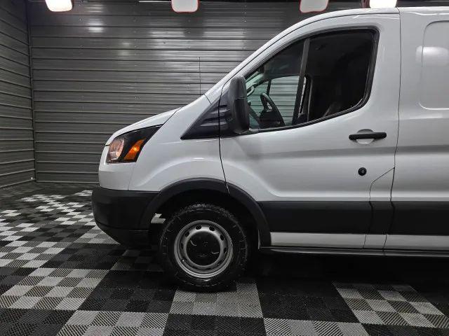 2017 Ford Transit w/Sliding Side Door w/LWB