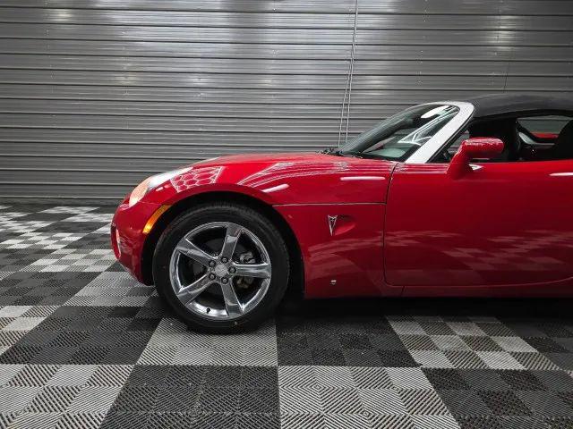 2007 Pontiac Solstice Base