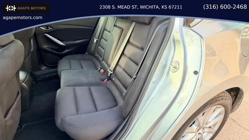 2016 Mazda Mazda6 i Sport